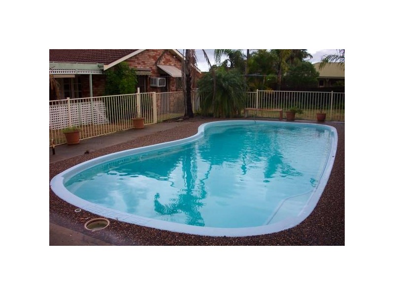 1 Telopea Close, Lake Haven NSW 2263