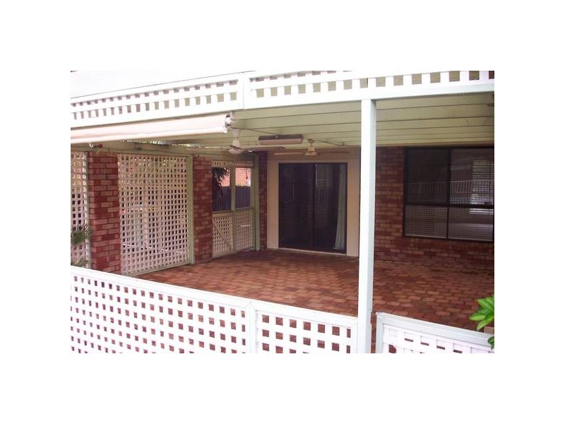 1 Telopea Close, Lake Haven NSW 2263