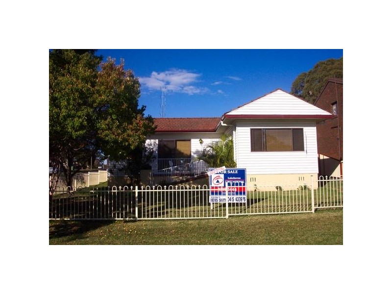 31 Leonard Avenue, Toukley NSW 2263