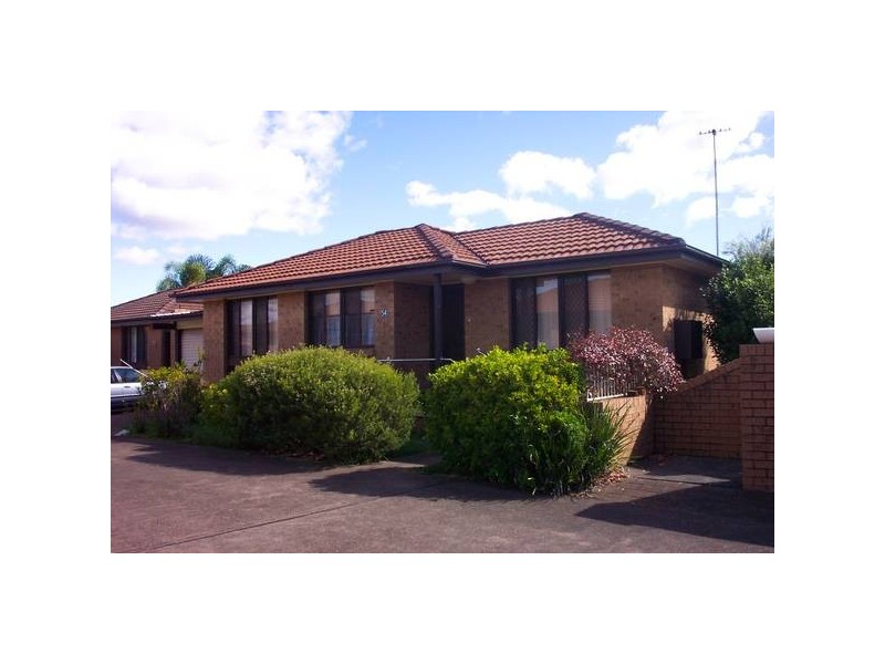 54 Gilbert Avenue, Gorokan NSW 2263