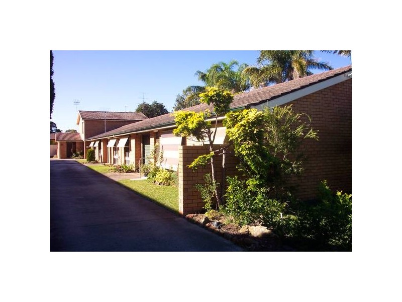 2/16 Moss Avenue, Toukley NSW 2263