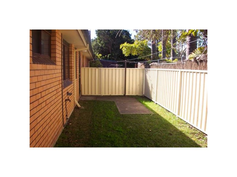 2/16 Moss Avenue, Toukley NSW 2263