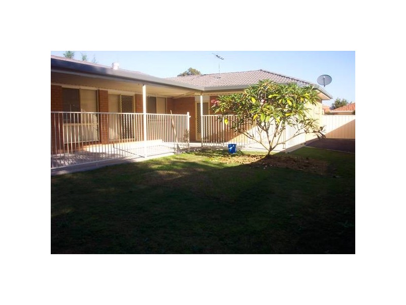 21 Nagle Crescent, Blue Haven NSW 2262