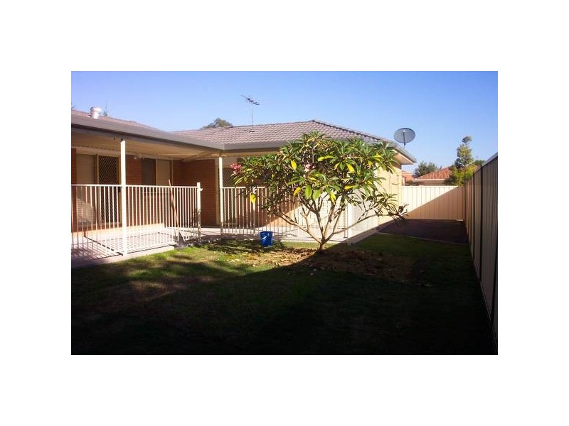 21 Nagle Crescent, Blue Haven NSW 2262