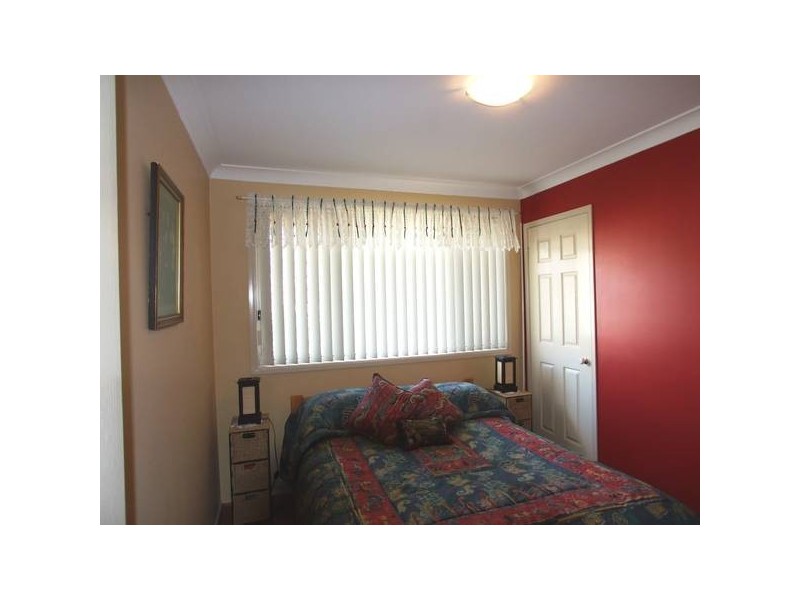 25 Belyando Crescent, Blue Haven NSW 2262