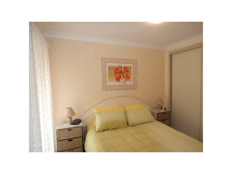 25 Belyando Crescent, Blue Haven NSW 2262