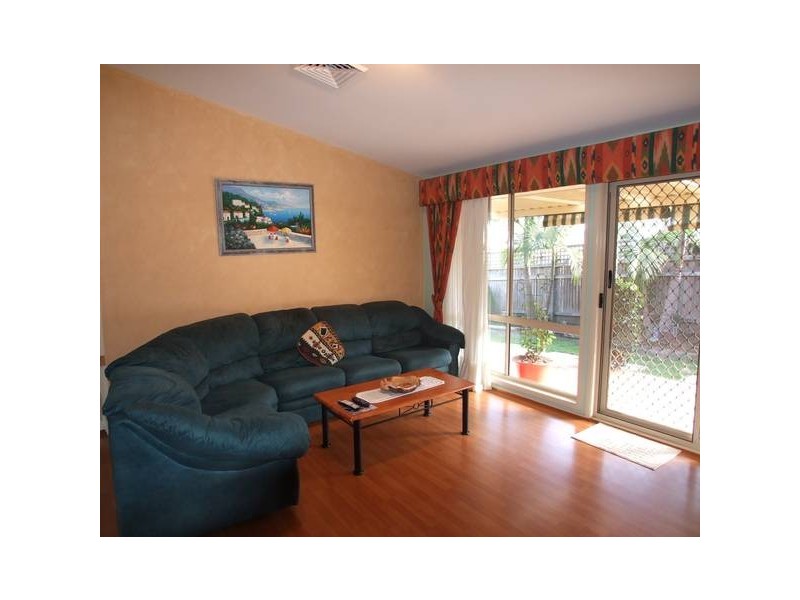 25 Belyando Crescent, Blue Haven NSW 2262