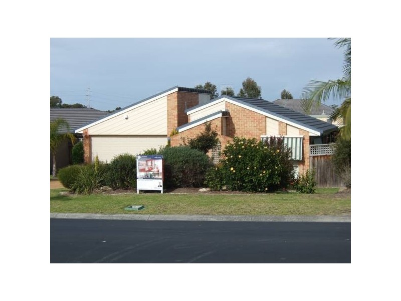 25 Belyando Crescent, Blue Haven NSW 2262