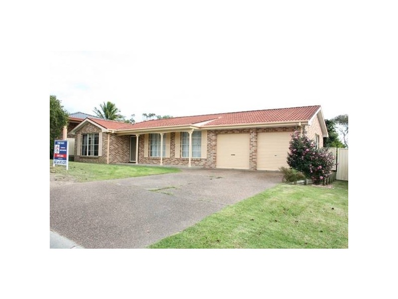 5 Oxford Drive, Lake Haven NSW 2263