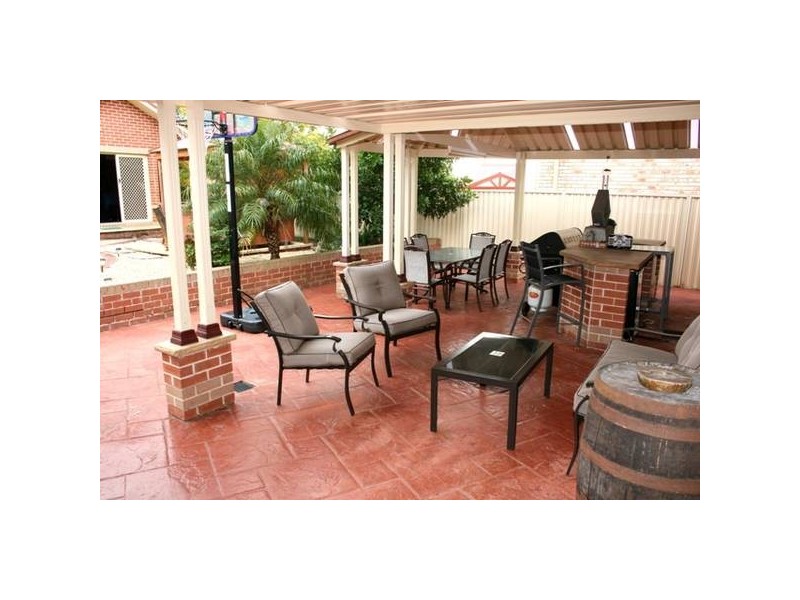 17 Chester Close, Kanwal NSW 2259