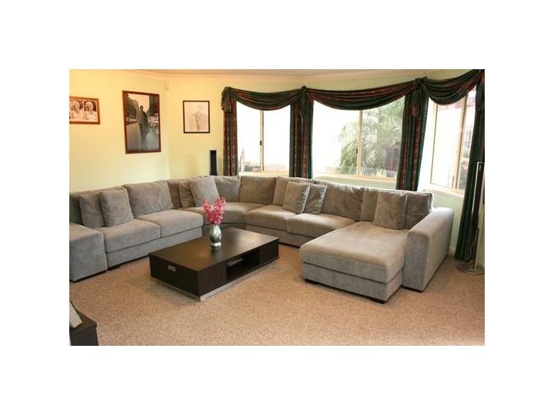 17 Chester Close, Kanwal NSW 2259