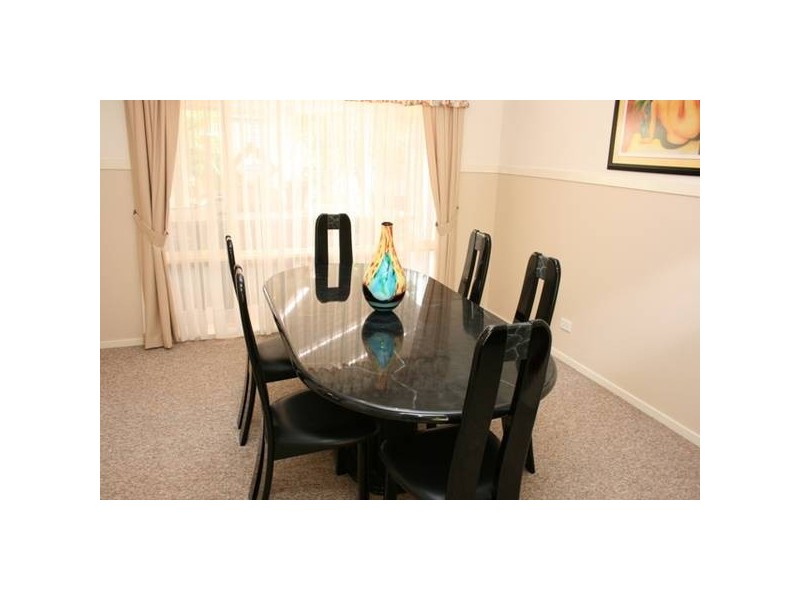 17 Chester Close, Kanwal NSW 2259