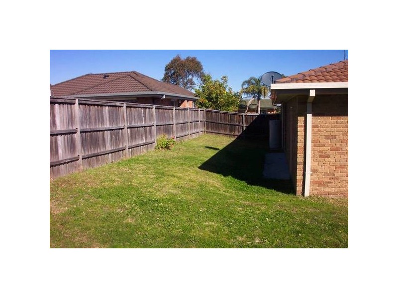 2 Rosella Circuit, Blue Haven NSW 2262