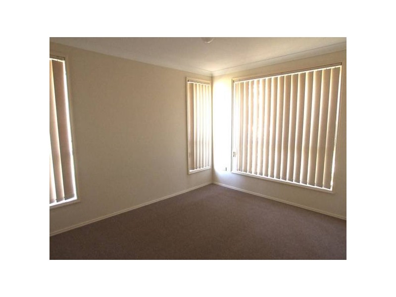 2 Rosella Circuit, Blue Haven NSW 2262