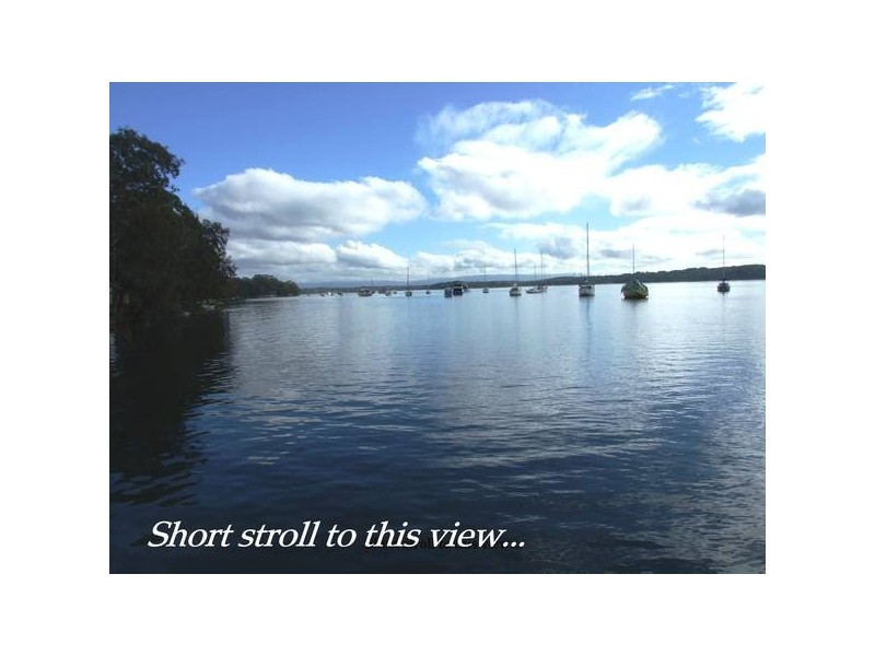 31 Tradewinds Avenue, Summerland Point NSW 2259