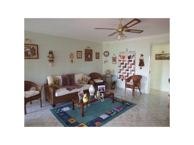 31 Tradewinds Avenue, Summerland Point NSW 2259