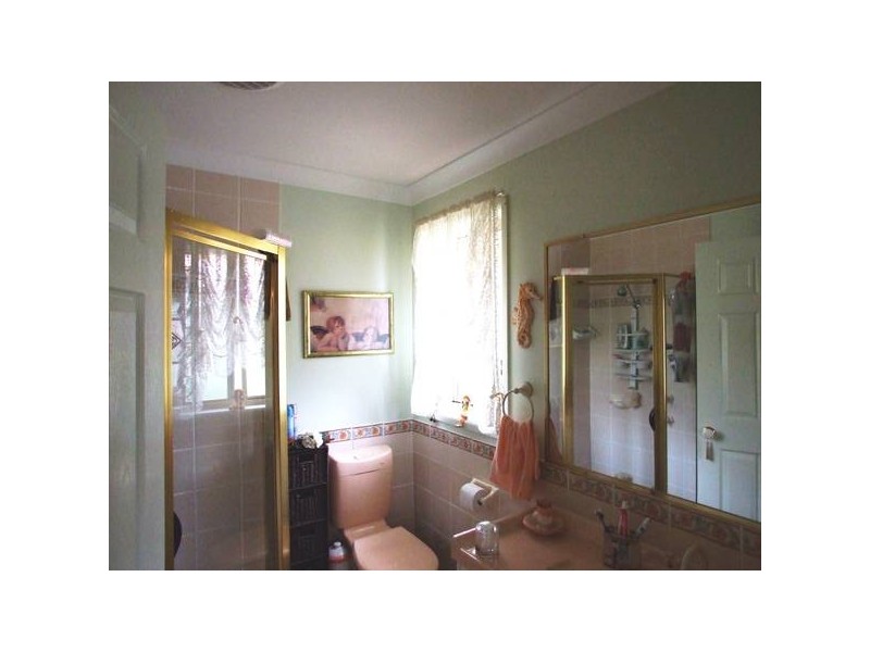 31 Tradewinds Avenue, Summerland Point NSW 2259