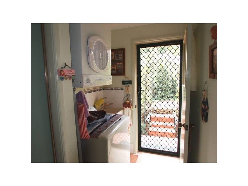 31 Tradewinds Avenue, Summerland Point NSW 2259