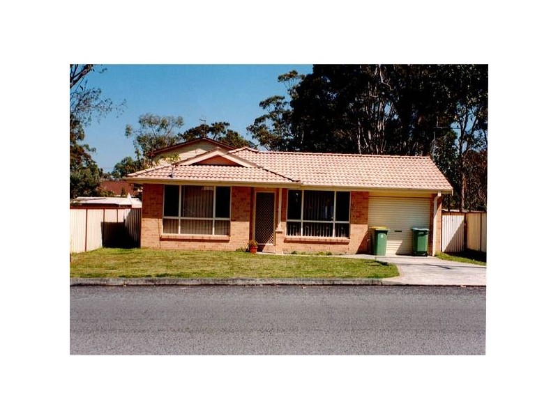 2a McKellar Blvd, Blue Haven NSW 2262