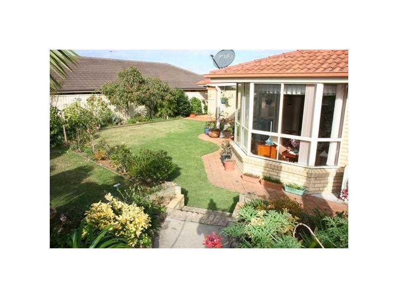 1 Myee Close, Blue Haven NSW 2262