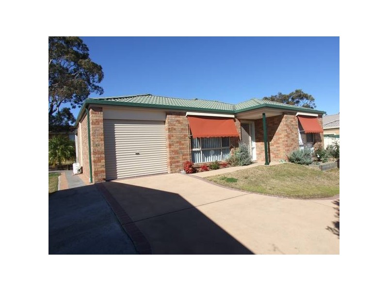 10 Rosella Circuit, Blue Haven NSW 2262