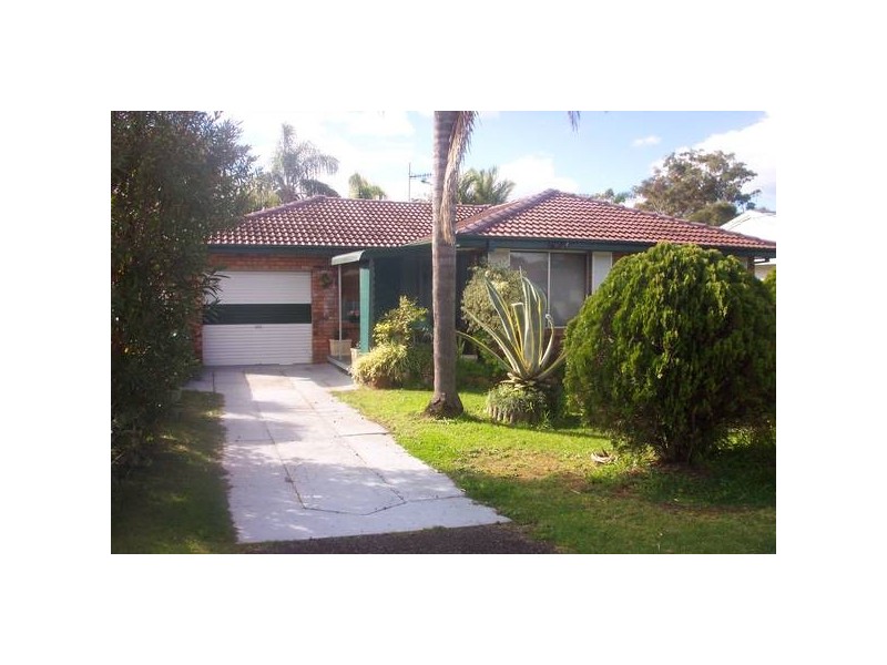 13 Judith Street, Gorokan NSW 2263