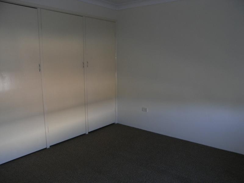 2/111 Wallarah Rd, Gorokan NSW 2263