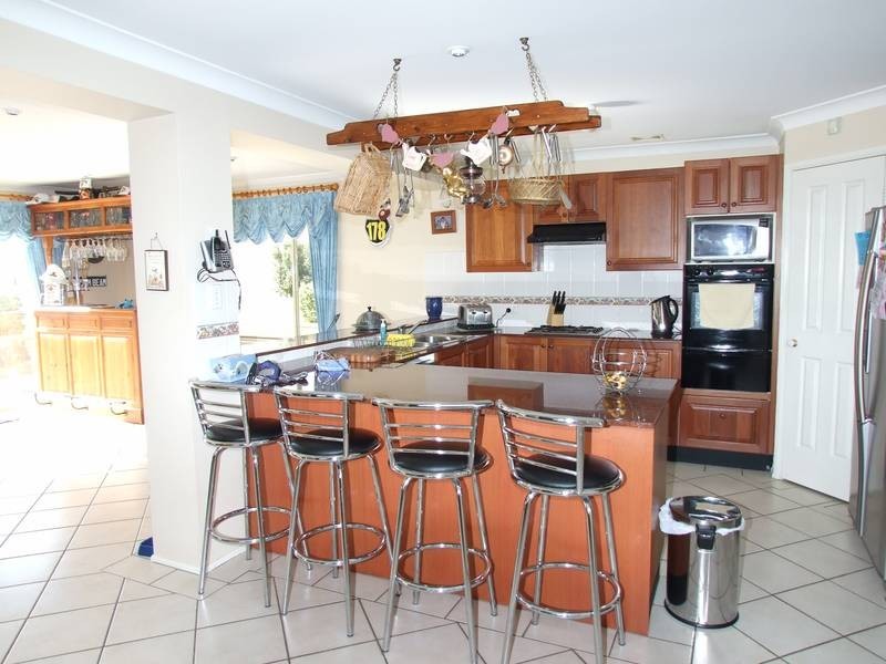 53 Christopher Crescent, Lake Haven NSW 2263