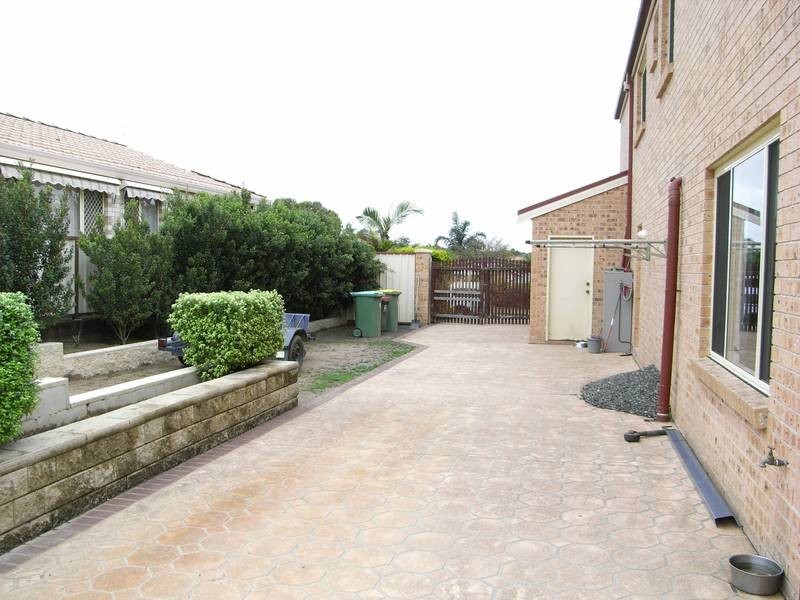 53 Christopher Crescent, Lake Haven NSW 2263