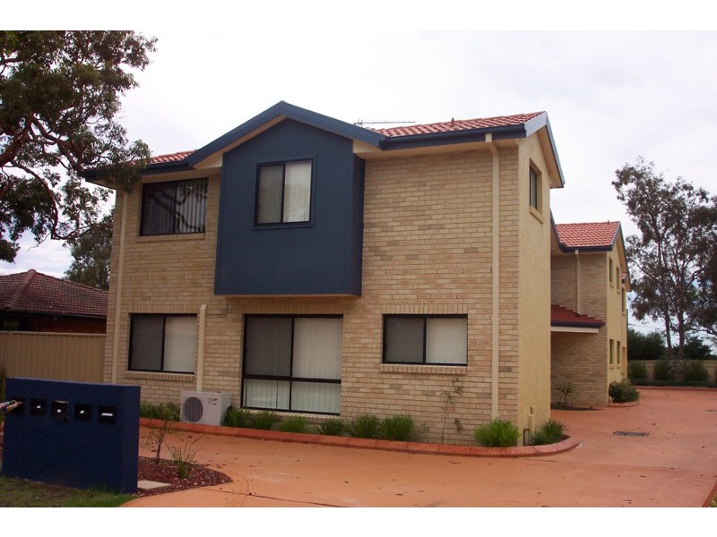 2/43 Gorokan Drive, Gorokan NSW 2263