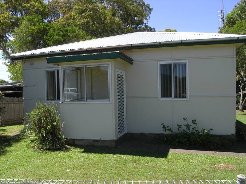 92 Main Road, Toukley NSW 2263