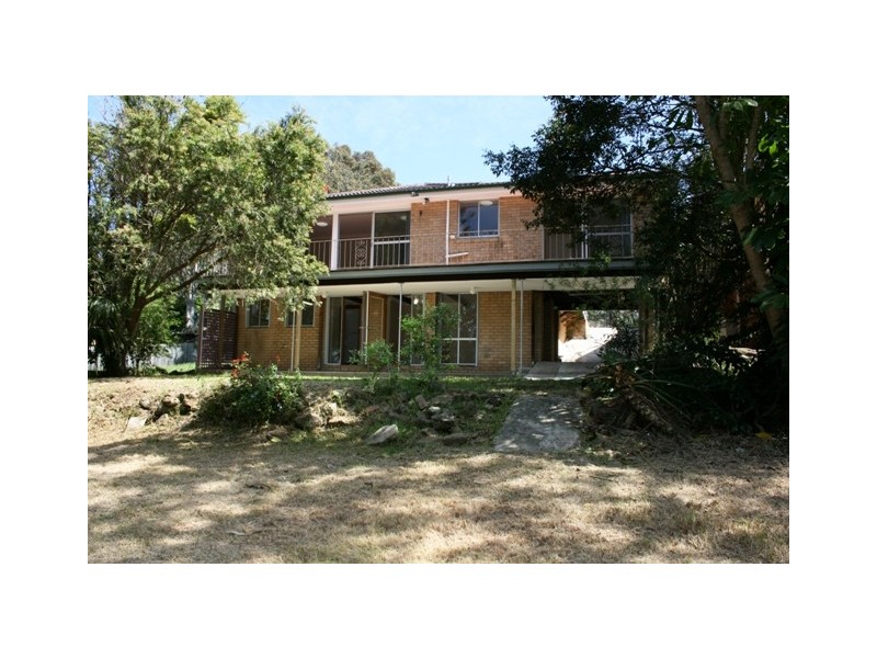 32 Tuggerawong Road, Wyongah NSW 2259