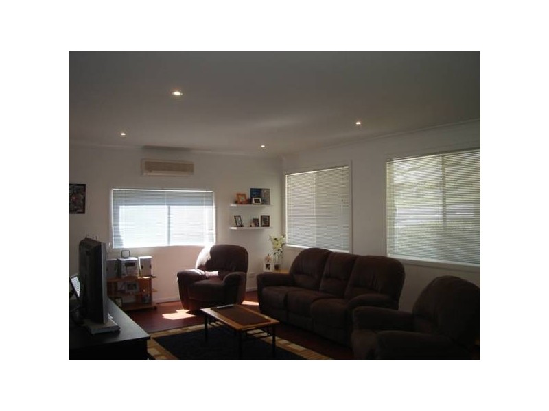 20 Minnamurra Road, Gorokan NSW 2263