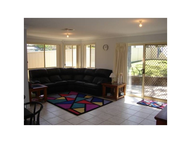 33 Coorabin Street, Gorokan NSW 2263
