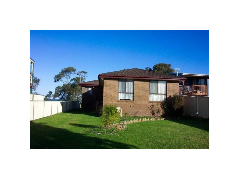 482 Tuggerawong Rd, Tuggerawong NSW 2259