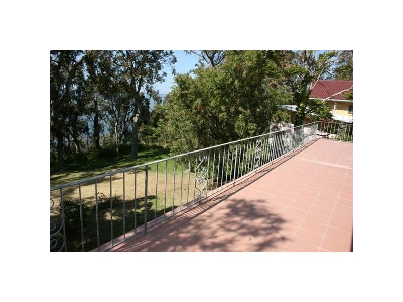 32 Tuggerawong Road, Wyongah NSW 2259