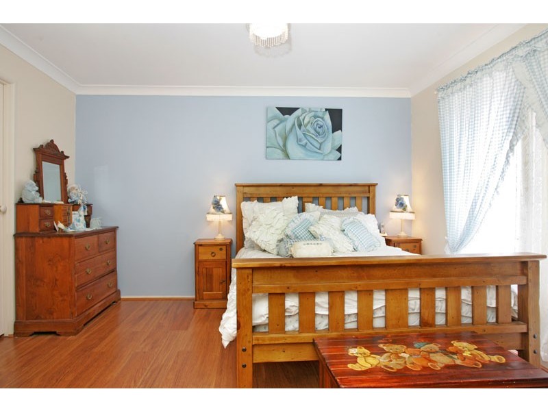 6 Coverdale Close, Lake Haven NSW 2263