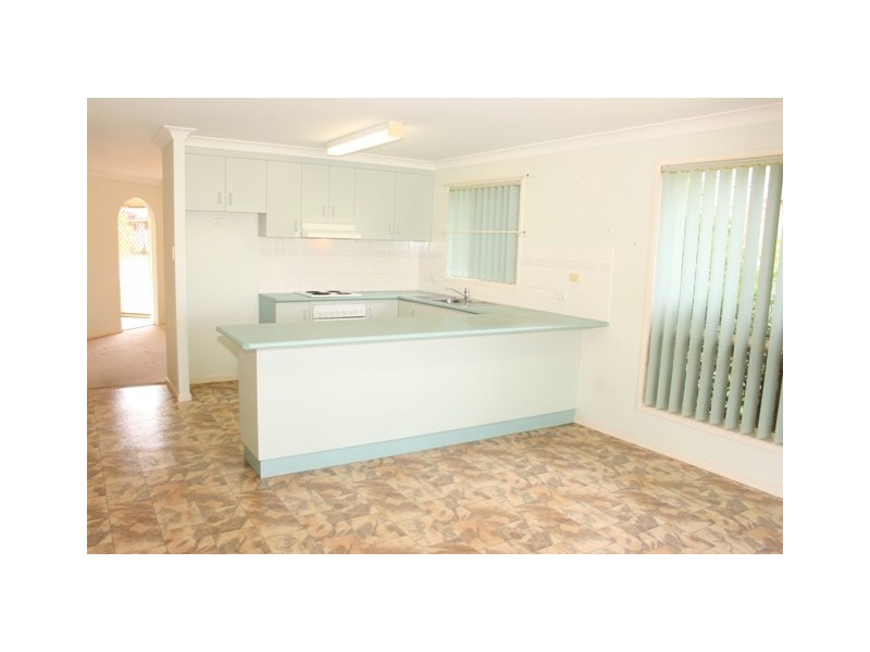 46 Derwent Drive, Lake Haven NSW 2263