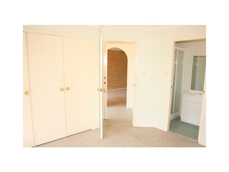 46 Derwent Drive, Lake Haven NSW 2263