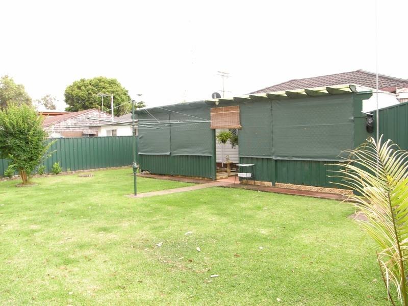 32 Robson Avenue, Gorokan NSW 2263