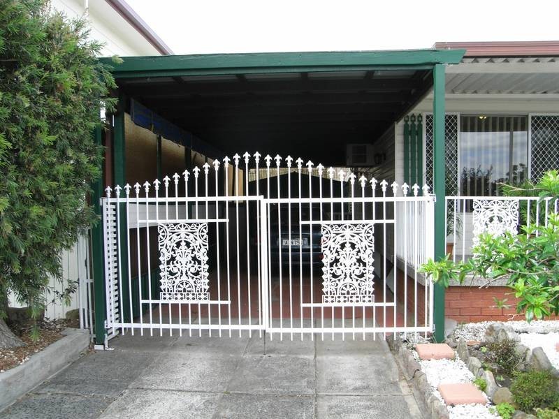 32 Robson Avenue, Gorokan NSW 2263
