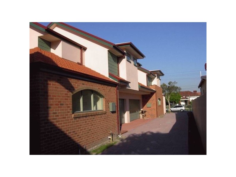 Spring Street, Preston VIC 3072