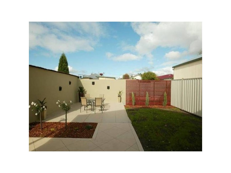 Northernhay Street, Reservoir VIC 3073