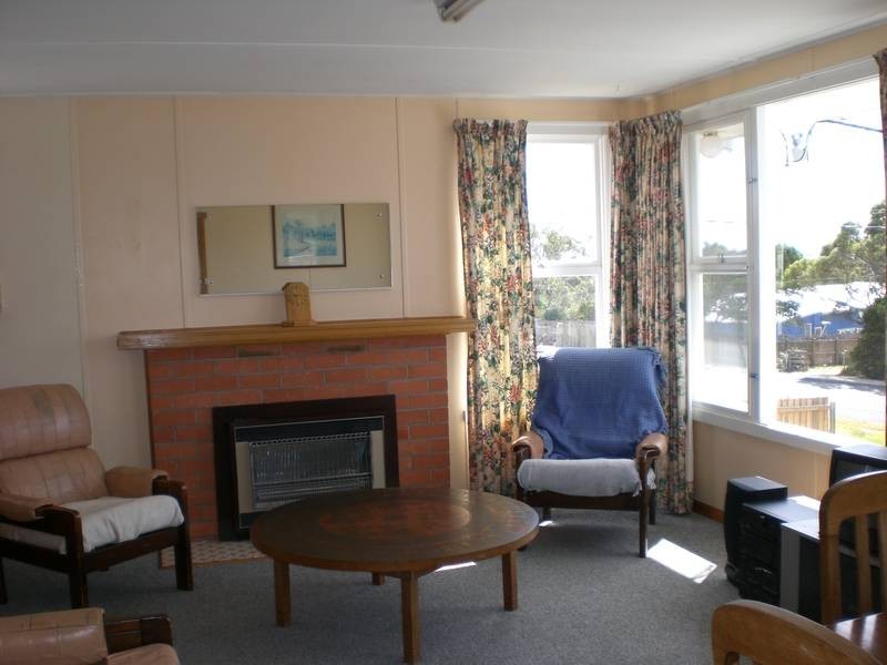 1/121 Westwood Street, Bridport TAS 7262