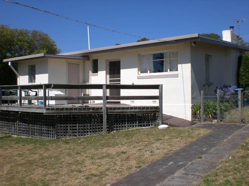 32 Walter Street, Bridport TAS 7262