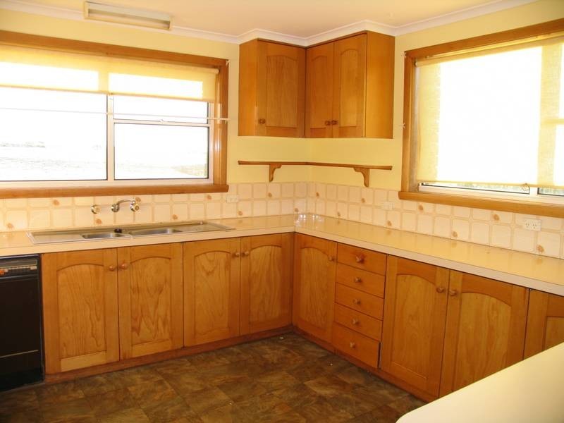 1079 Pipers Brook Road, Pipers Brook TAS 7254