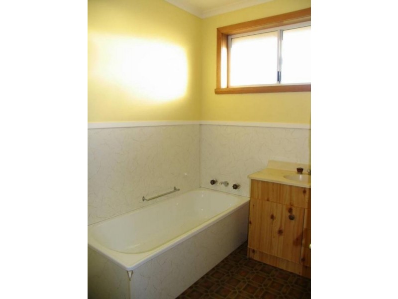 1079 Pipers Brook Road, Pipers Brook TAS 7254