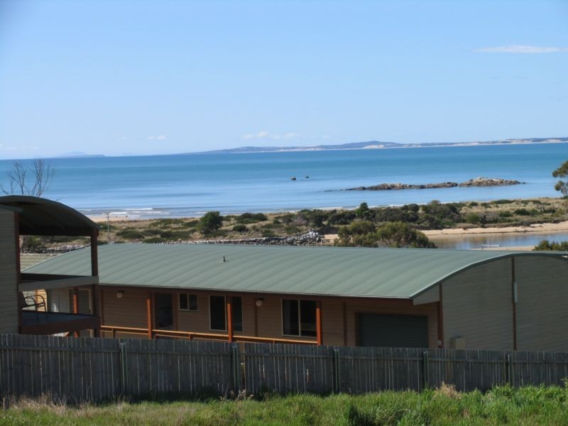 5/23 Emma Street, Bridport TAS 7262