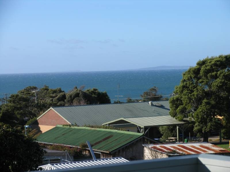 17 Albert Street, Bridport TAS 7262