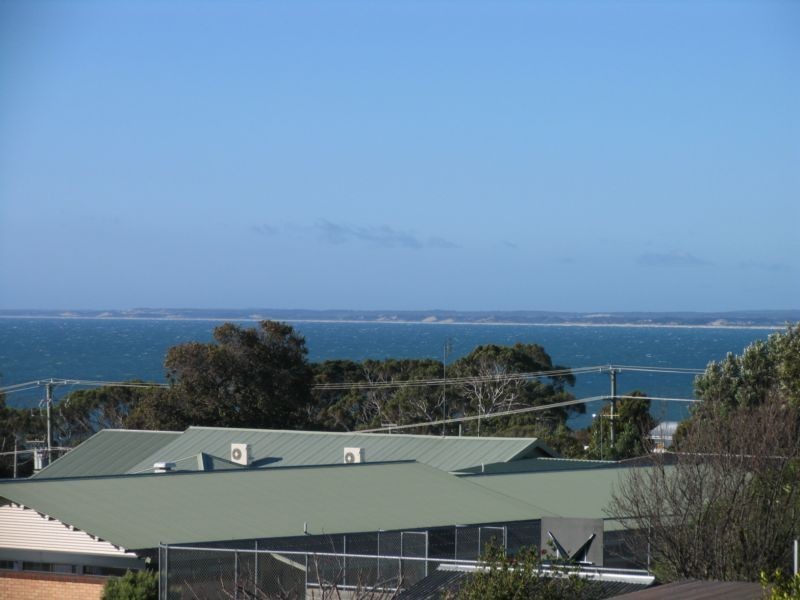17 Albert Street, Bridport TAS 7262